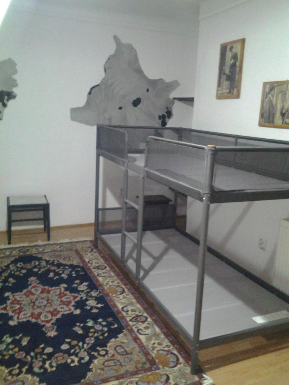 Leyla Hostel Braşov Buitenkant foto